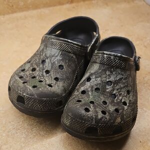 CROCS Kids Camouflage Water Shoes